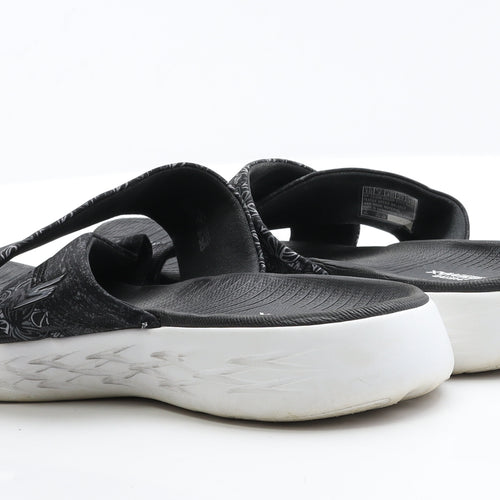 Skechers Womens Black  Polyester Slip On Flat 7 40
