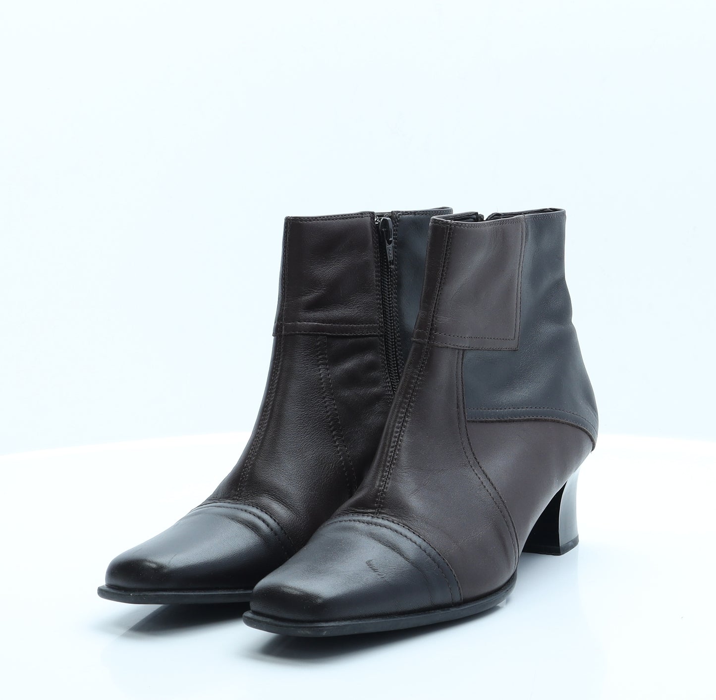 Clarks Womens Brown  Polyester Bootie Boot 7.5