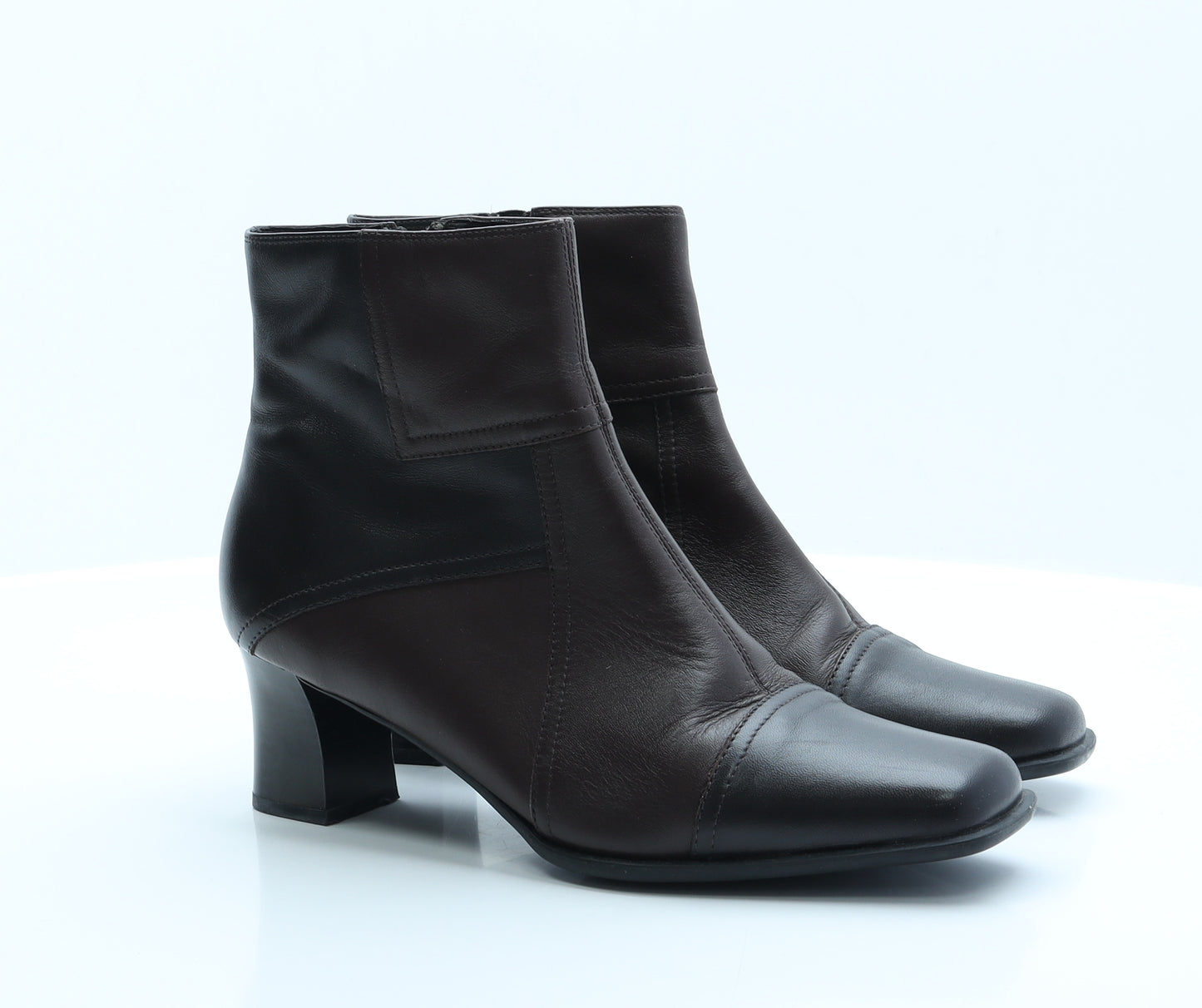 Clarks Womens Brown  Polyester Bootie Boot 7.5