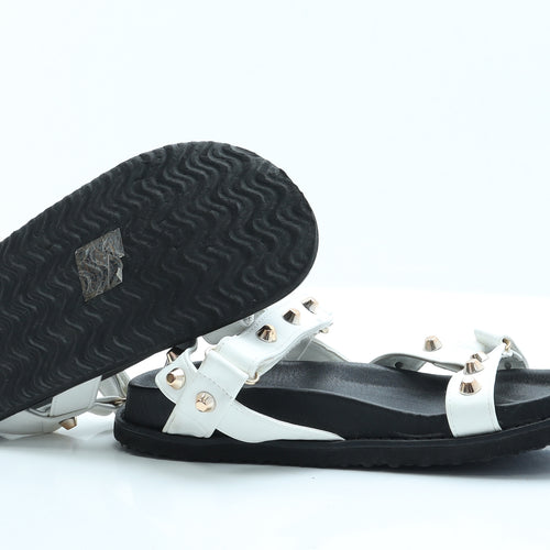 Krush Womens White  Polyester Slingback Sandal 6