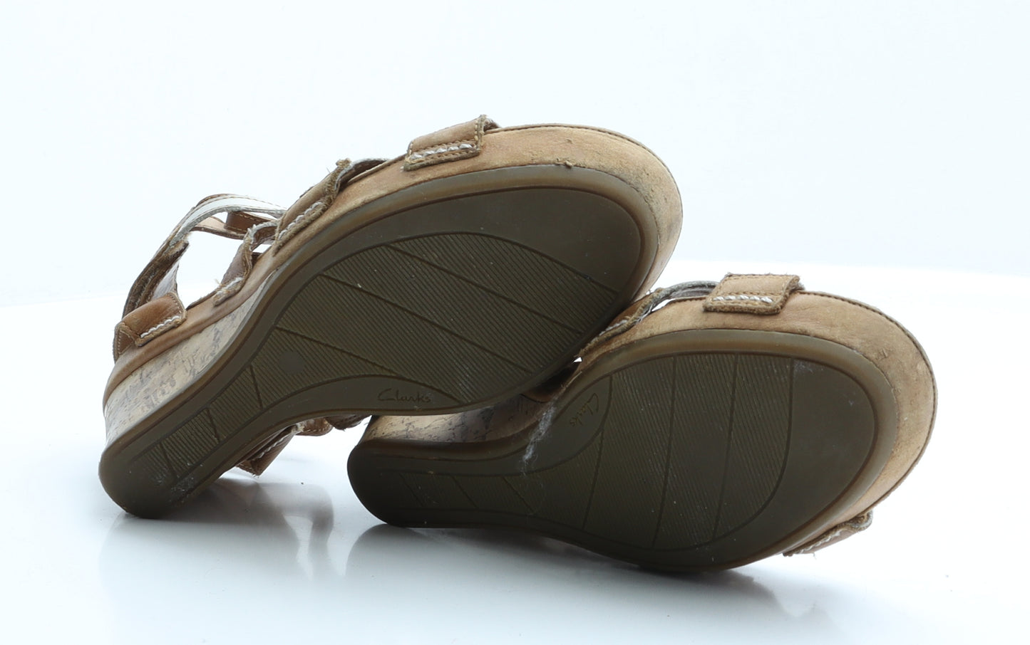 Clarks Womens Brown  Faux Leather Slingback Sandal 5.5