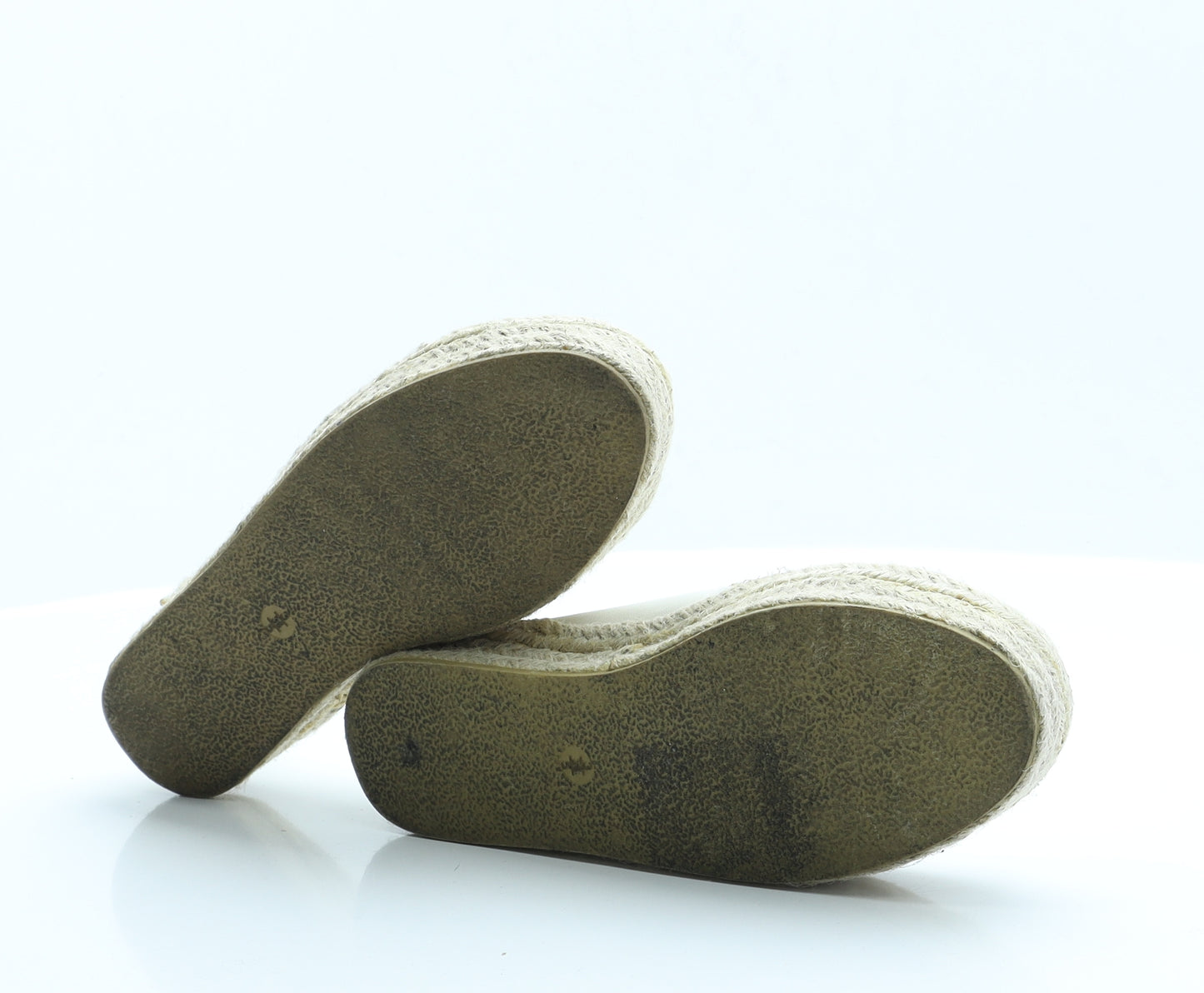 Primark Womens Beige  Faux Leather Espadrille Flat 3 36 5