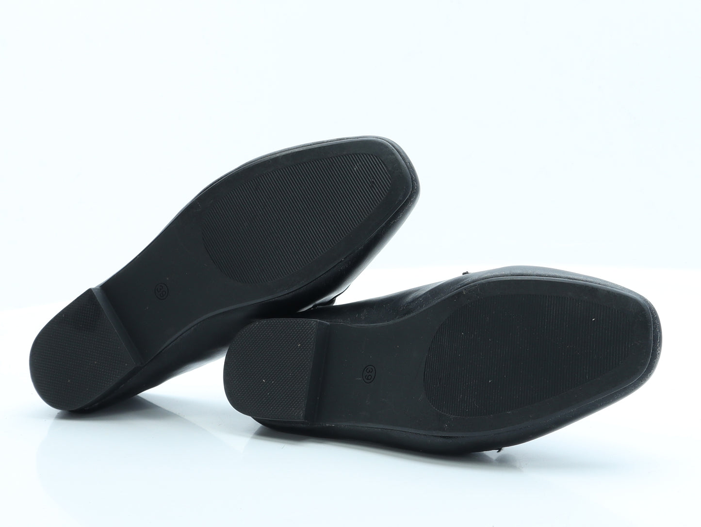 Preworn Womens Black  Polyester Loafer Flat 6 39