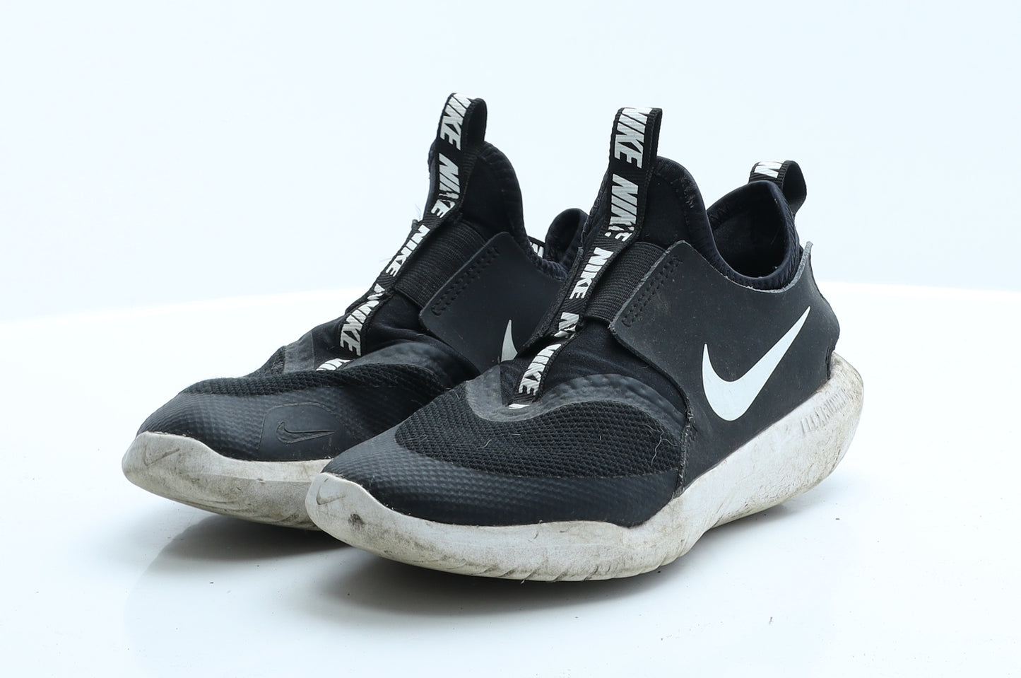 Nike Boys Black  Polyester Trainer  3.5 EUR 34.5