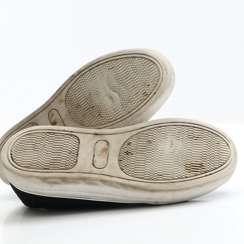 Primark Womens Black  Faux Suede Trainer Flat 3