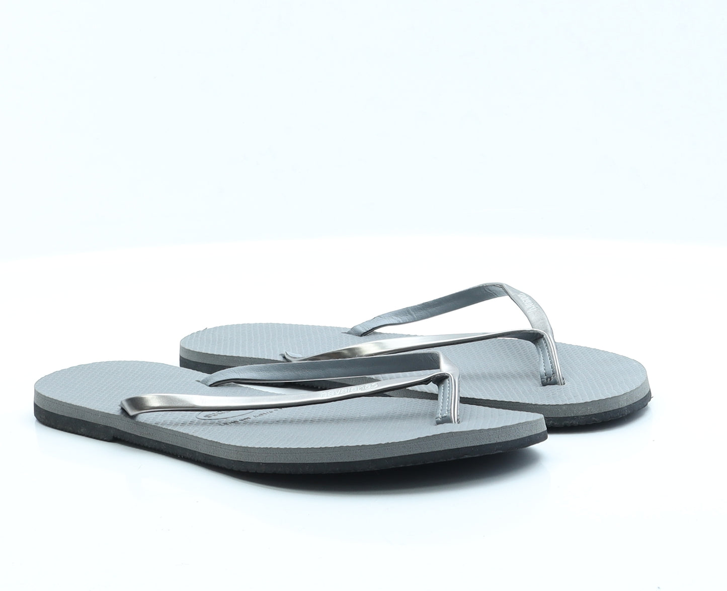 Havaianas Womens Grey  Rubber Thong Sandal 8 41