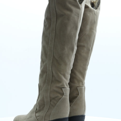 Preworn Womens Beige  Polyester Slip On Boot 6 EUR 39