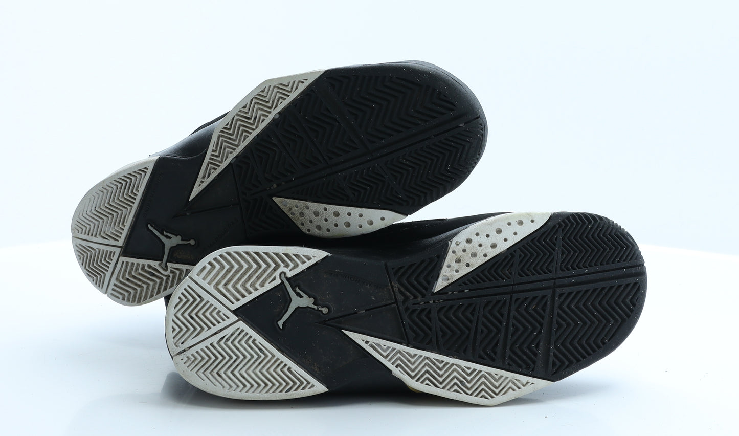 Jordan Boys Black Colourblock Polyester Trainer  6 EUR 40 US 7