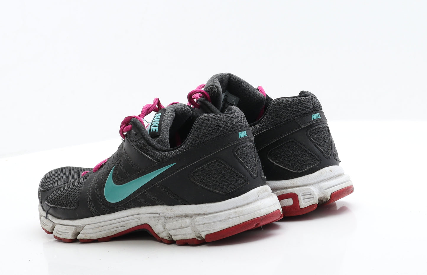 Nike Womens Black  Polyester Trainer Casual 6 39.5