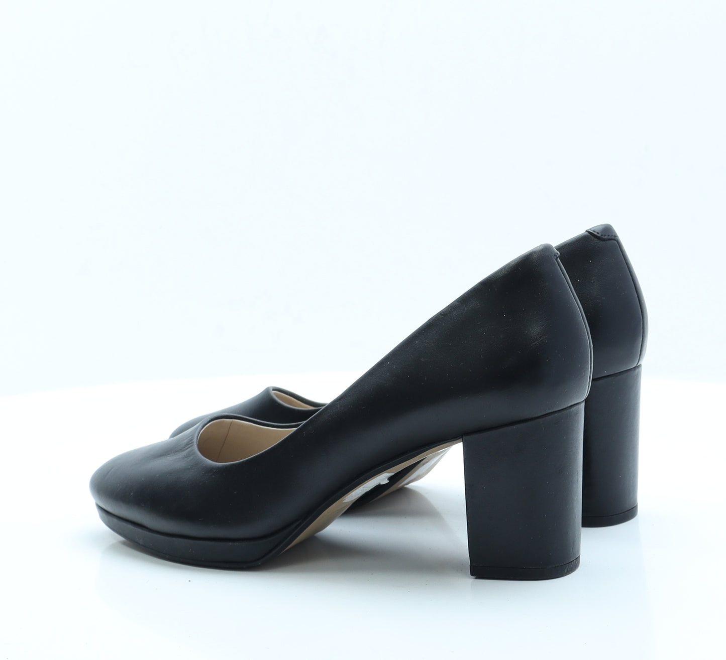 Clarks Womens Black  Faux Leather Court Heel 8