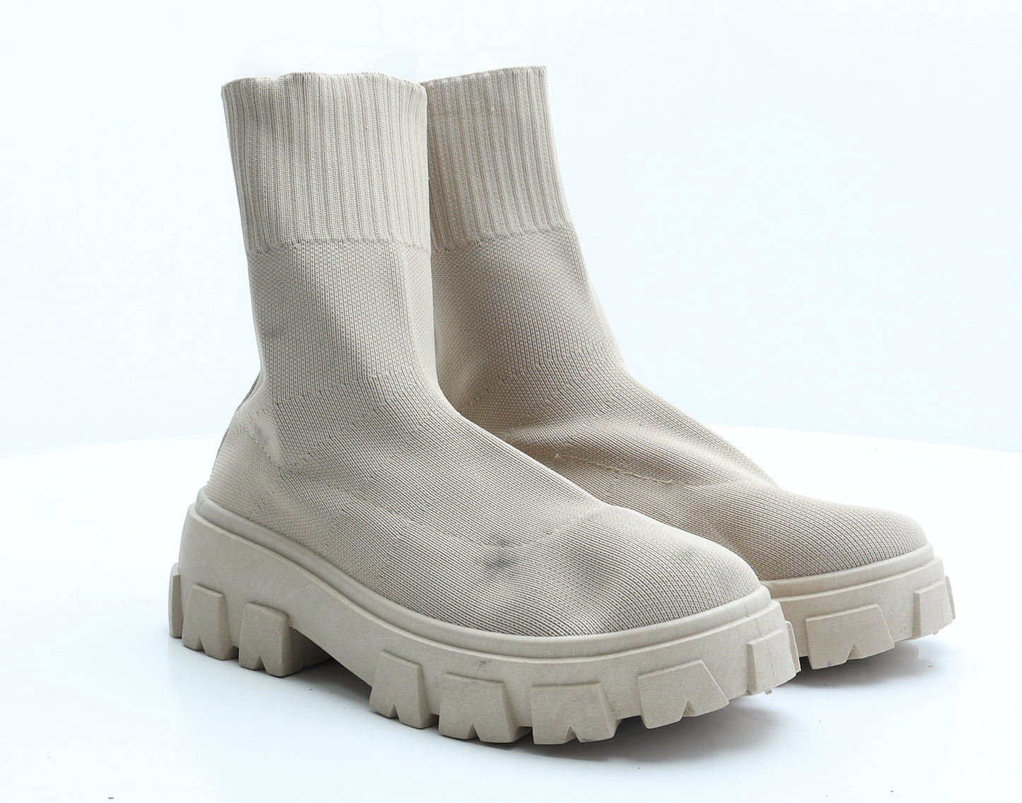 Preworn Womens Beige   Sock Boot 8 EUR 41
