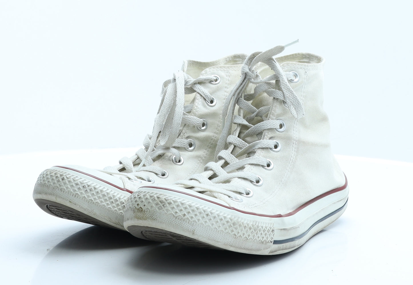 Converse Mens White  Fabric Trainer Casual 12 EUR 46.5
