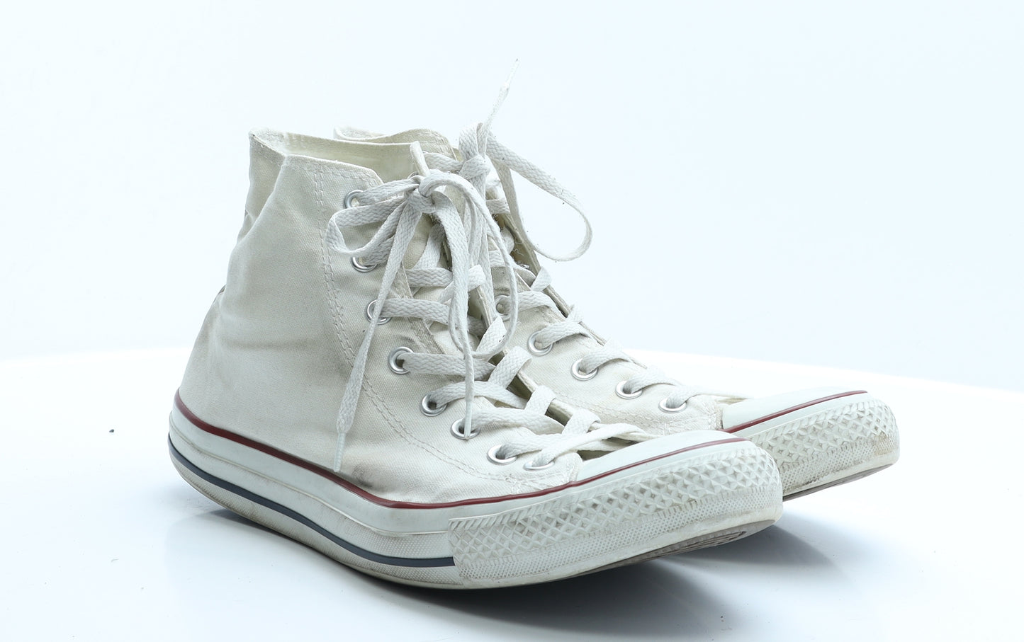 Converse Mens White  Fabric Trainer Casual 12 EUR 46.5