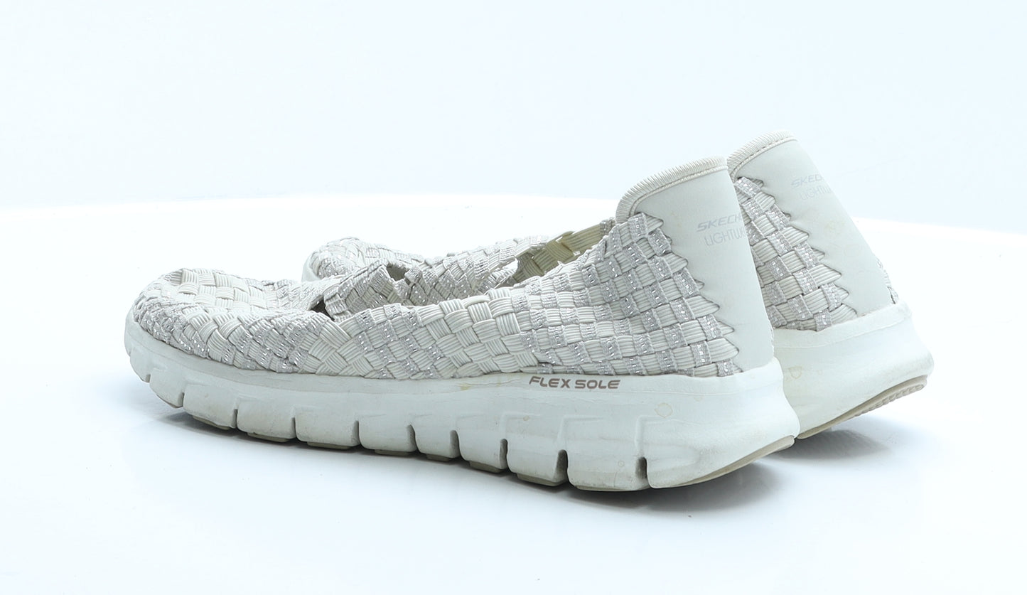 Skechers Womens Grey  Polyester Espadrille Flat 3 36