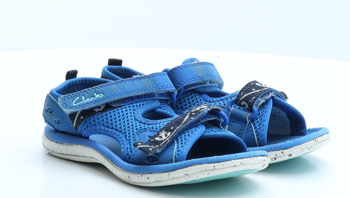 Clarks Boys Blue Geometric Polyester Fisherman Sandal 9