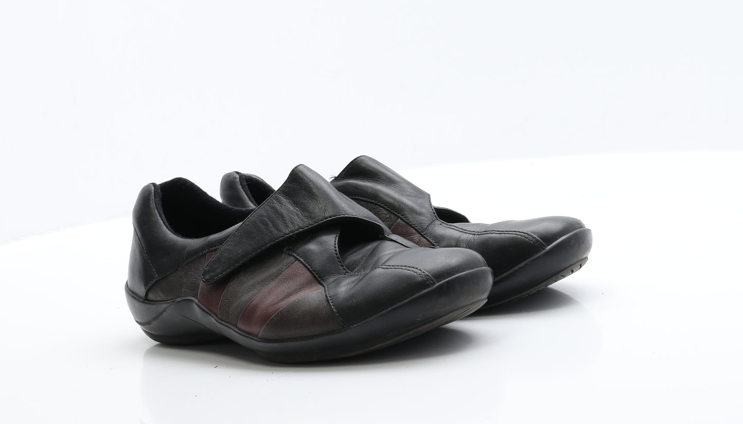 Clarks Womens Black  Leather Flat  UK 6 39