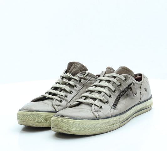 Preworn Womens Brown  Polyester Trainer Casual 6 39