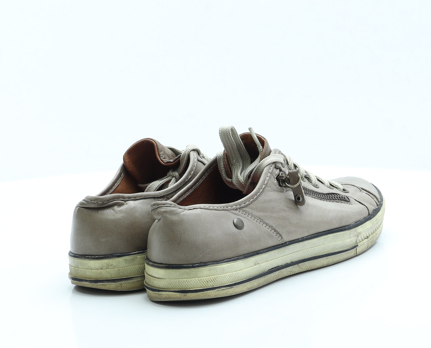 Preworn Womens Brown  Polyester Trainer Casual 6 39