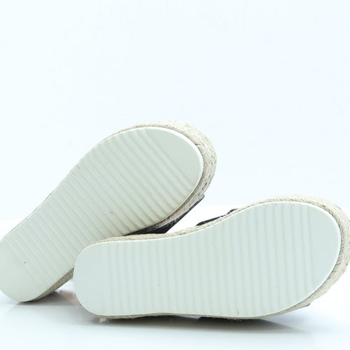Preworn Girls Black  Faux Suede Espadrille Sandal 2 EUR 35
