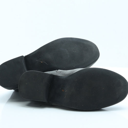 Preworn Womens Grey  Faux Suede Chelsea Boot UK 5 EUR 38 US 7