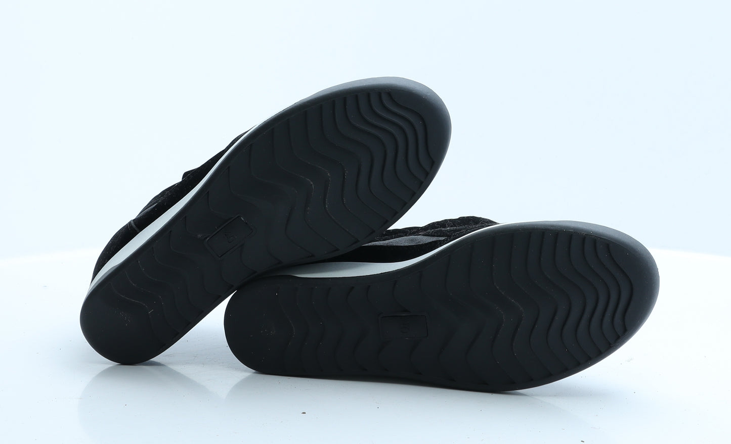 YG-32 Womens Black  Polyester Trainer Casual UK 7 40