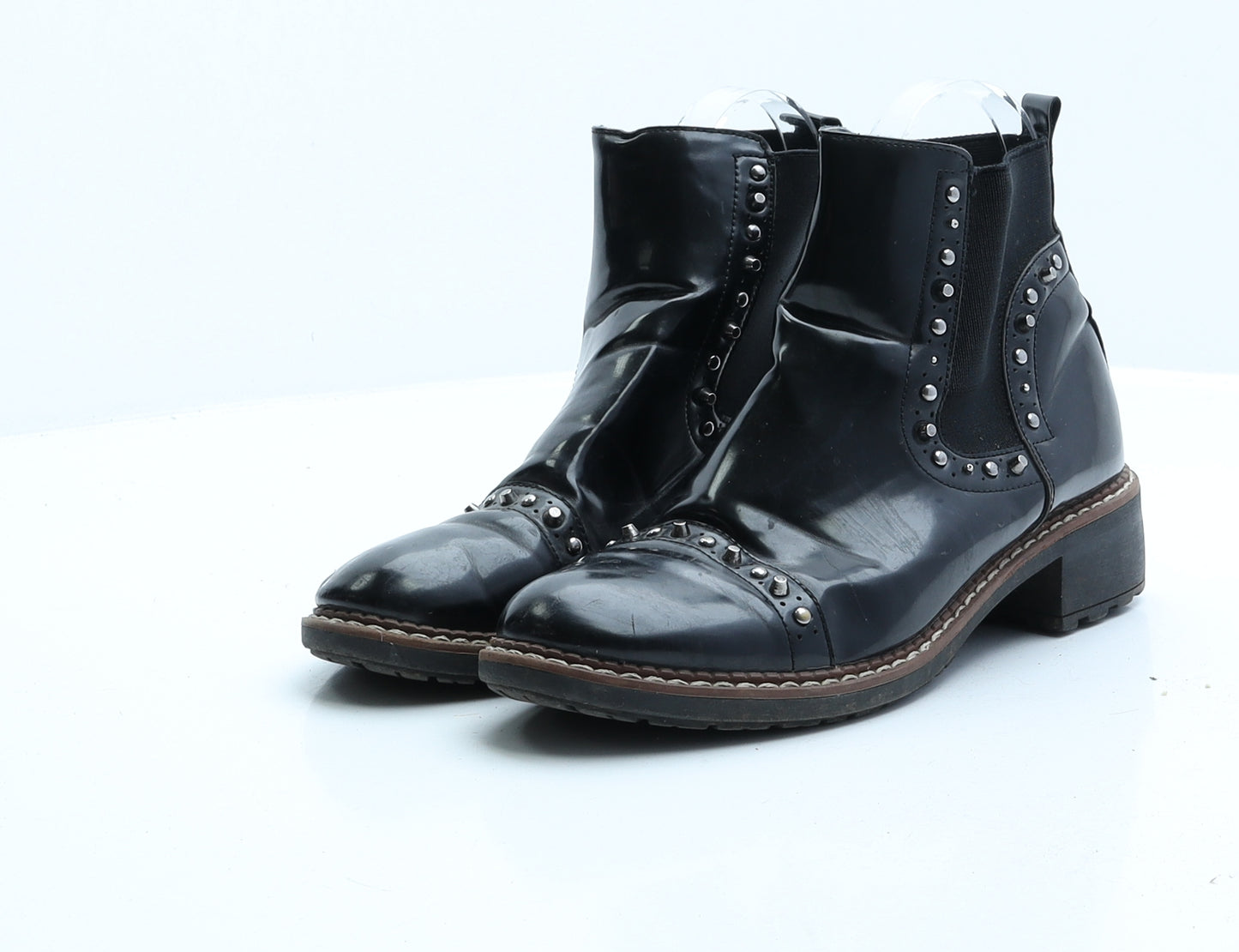 Preworn Womens Black Patent Leather Chelsea Boot UK 3 EUR 36