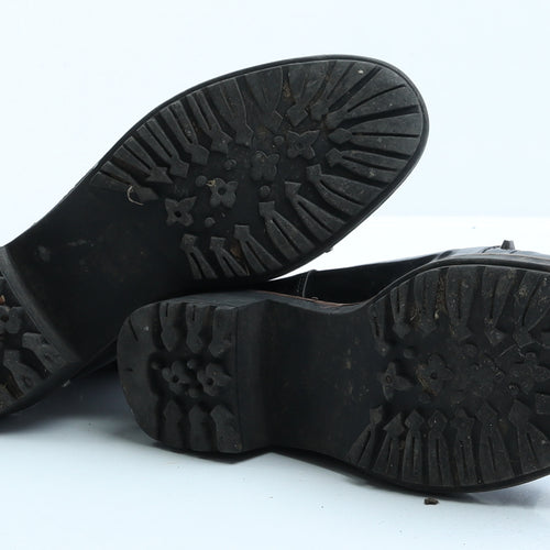 Preworn Womens Black Patent Leather Chelsea Boot UK 3 EUR 36