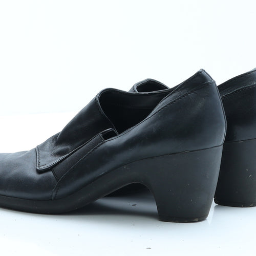 Preworn Womens Black  Polyester Court Heel UK 4 EUR 37 US 6
