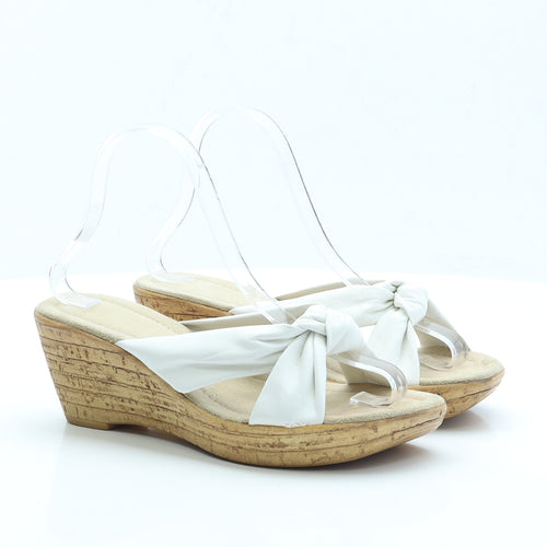 Preworn Womens Ivory Faux Leather Espadrille Heel UK 6 EUR 39