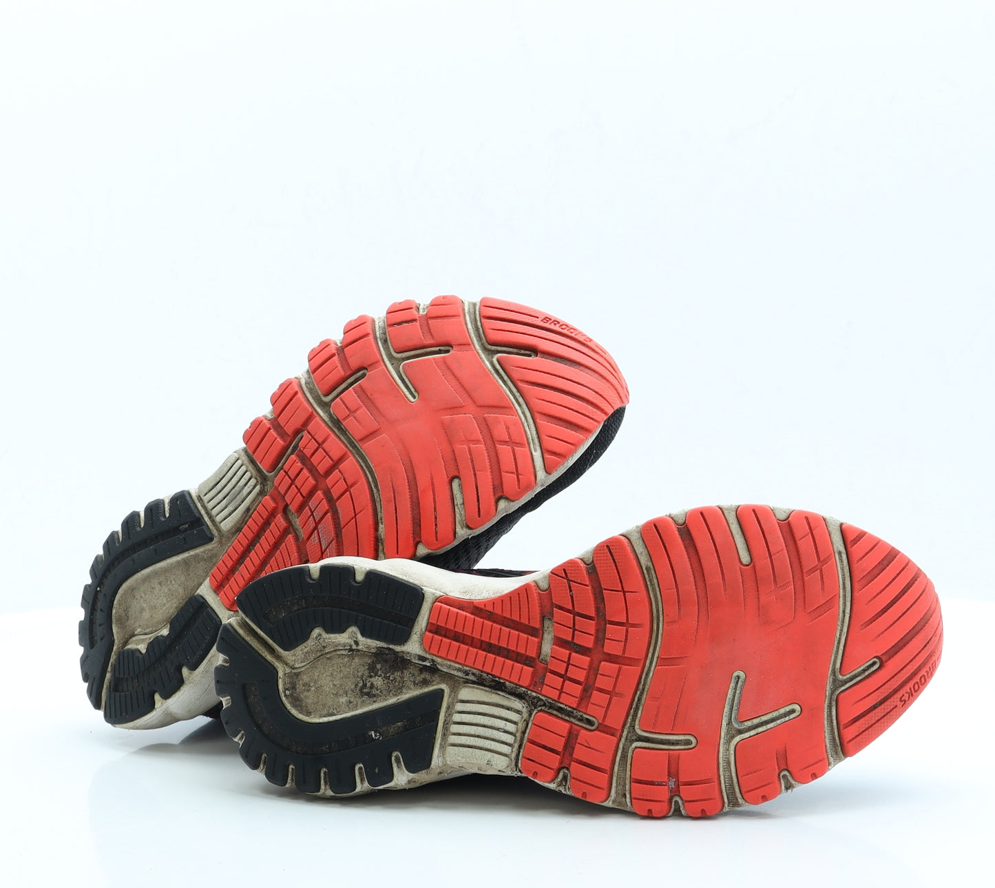 Brooke Mens Black Fabric Trainer UK 9