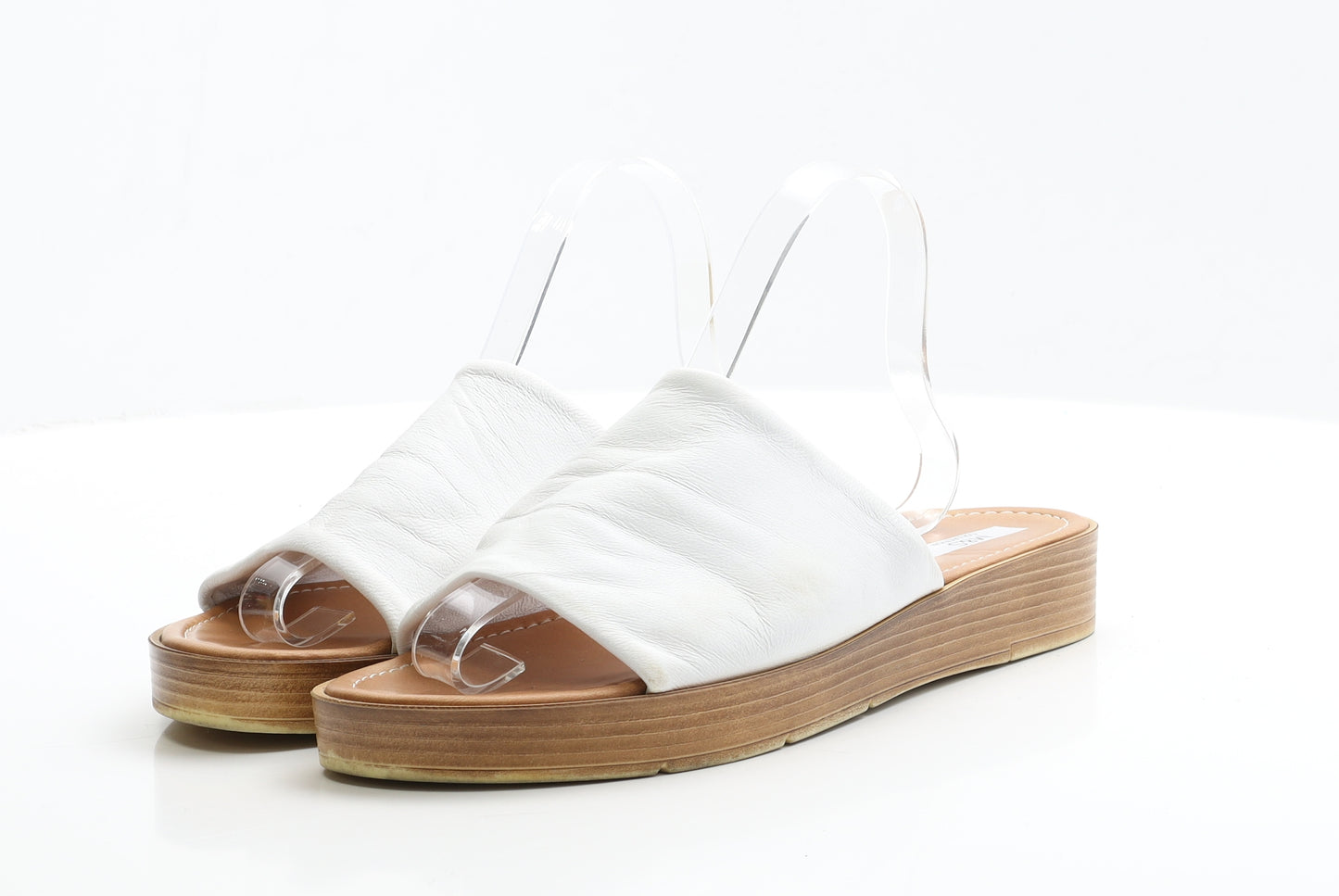 Marks and Spencer Womens White Leather Slip On Flat UK 7.5 EUR 40.5