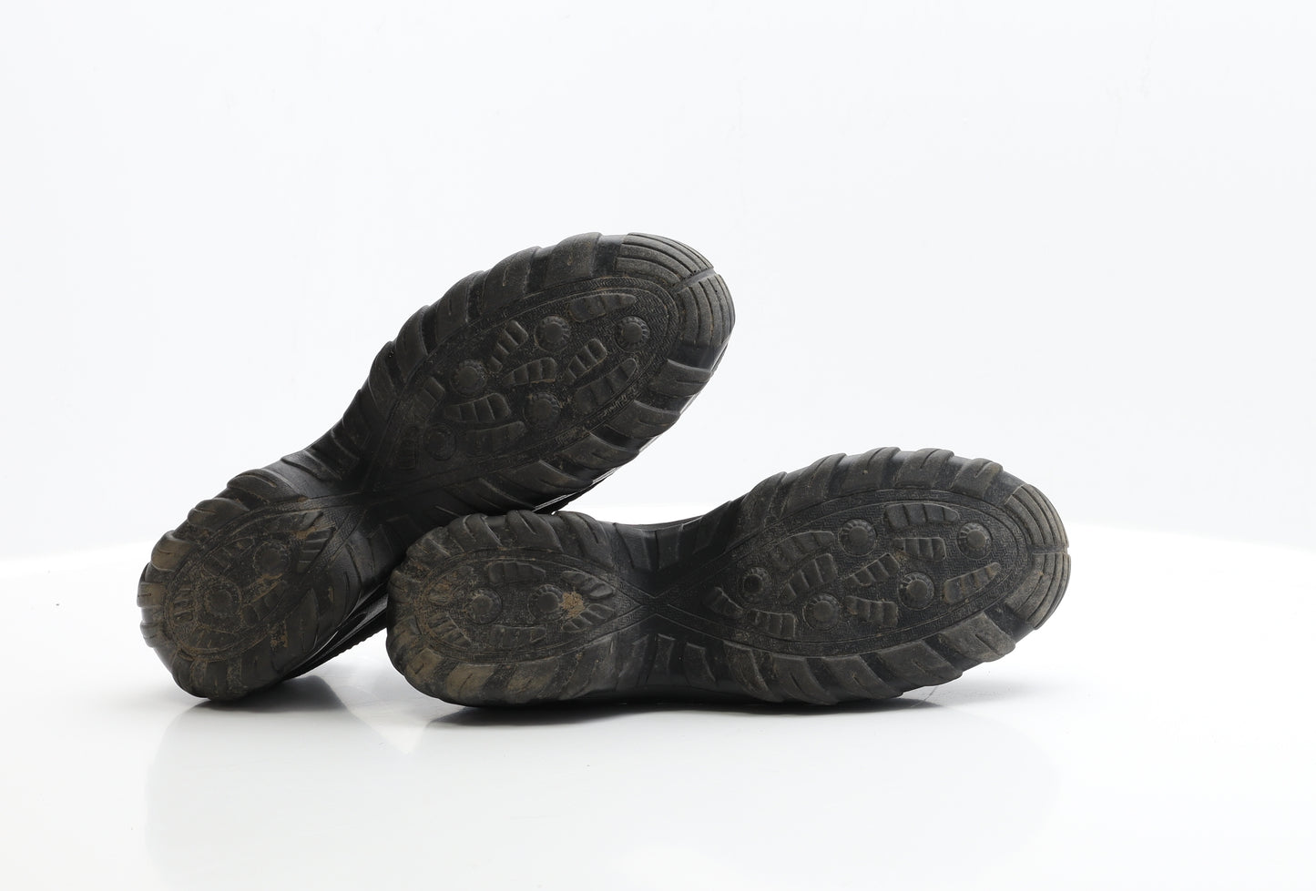 Preworn Womens Black Polyester Trainer UK 7 EUR 40