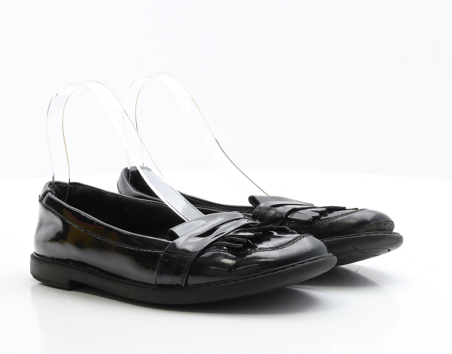 Preworn Girls Black Patent Leather Loafer Flat UK 5.5 EUR 39