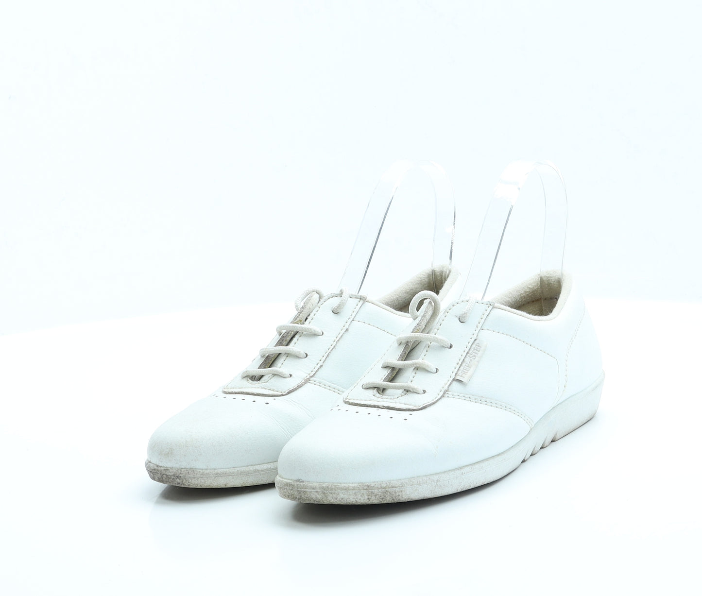 Free-Step Womens Ivory Faux Leather Trainer UK 5