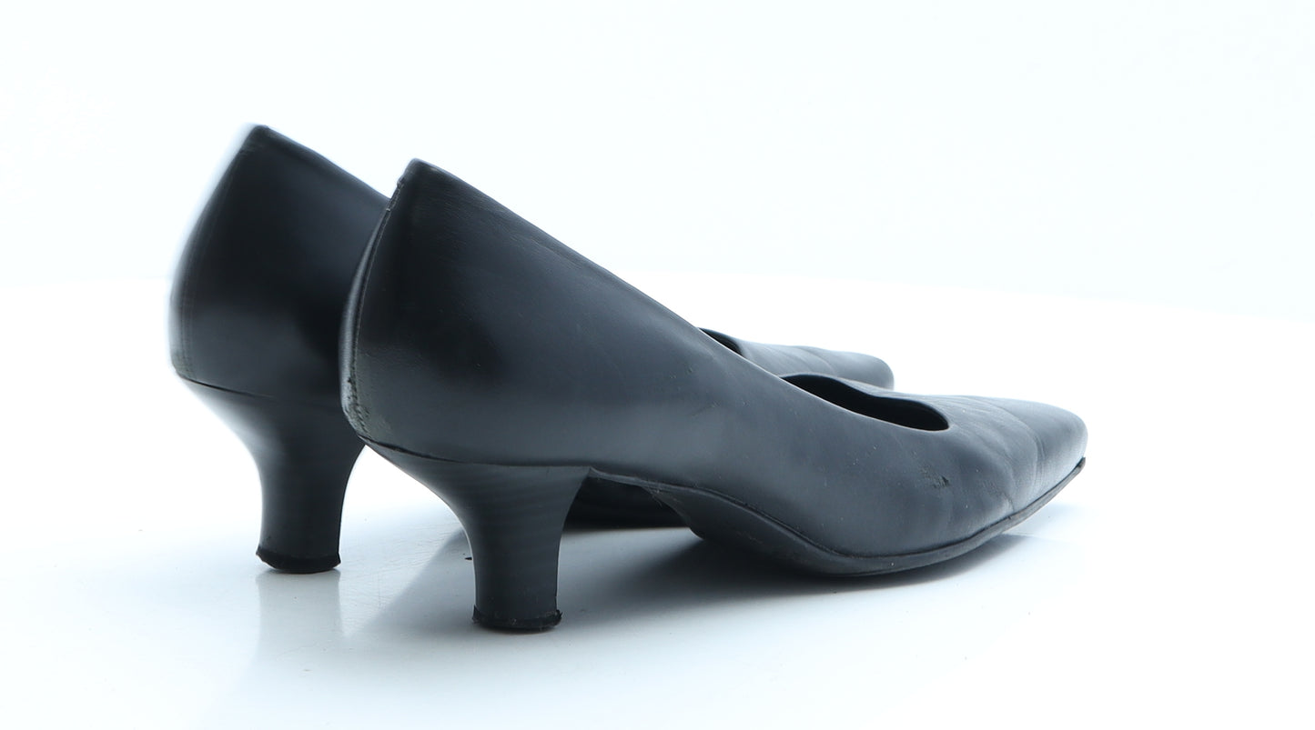 Aerosoles. Womens Black Faux Leather Court Heel UK 7 EUR 40