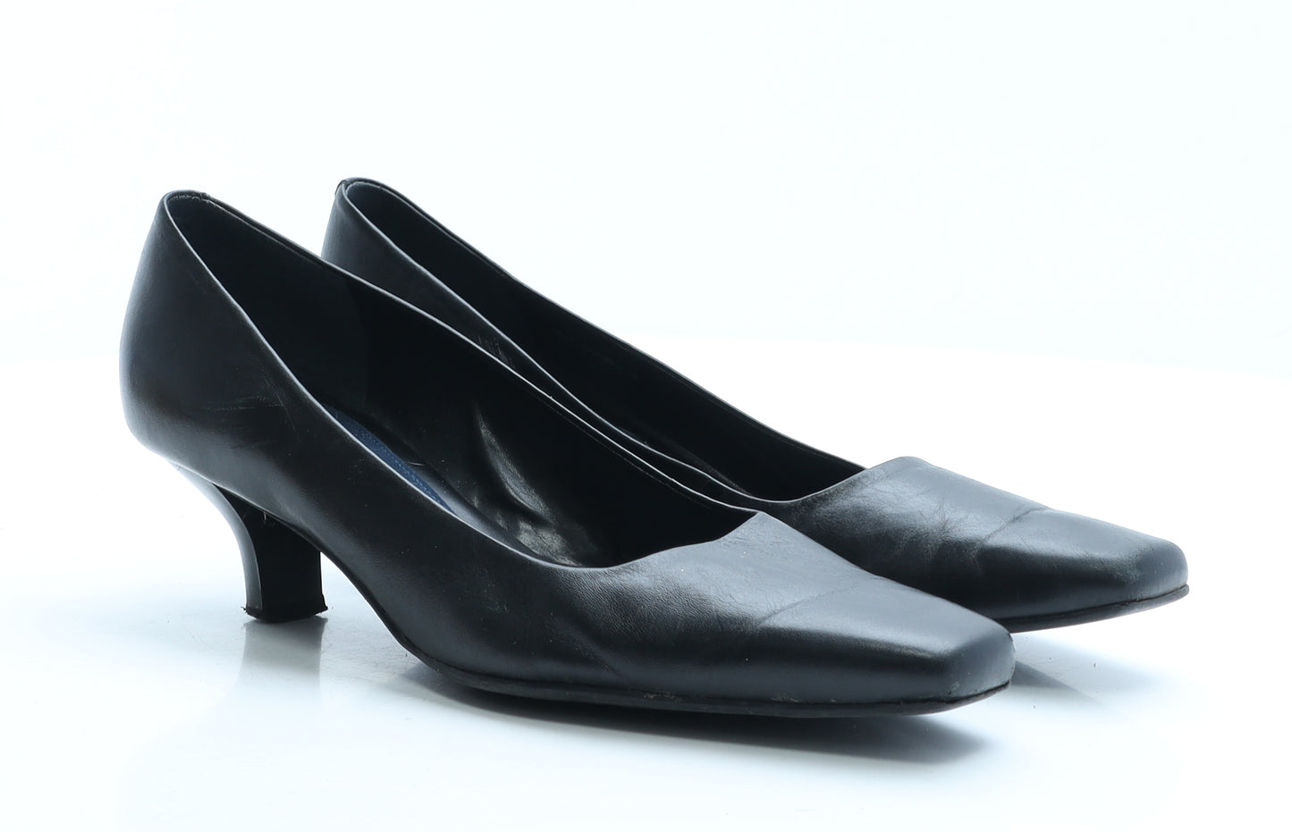 Aerosoles. Womens Black Faux Leather Court Heel UK 7 EUR 40