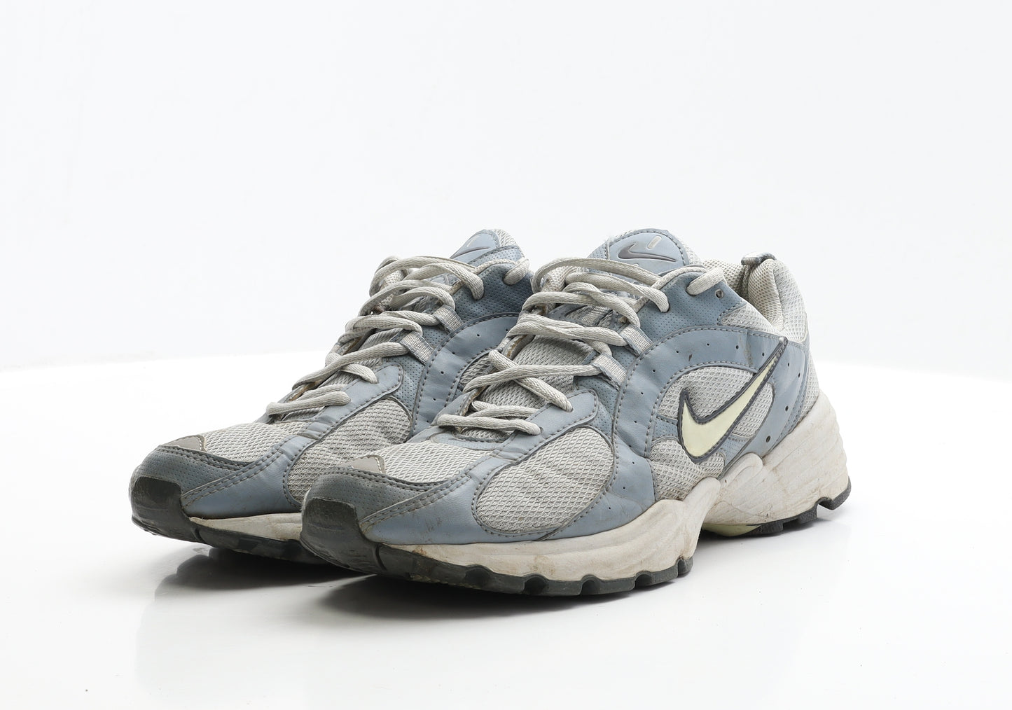 Nike Womens Blue Polyester Trainer UK 7 EUR 41