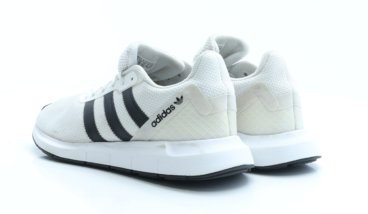 adidas Mens White Striped Fabric Trainer UK 10 EUR 43