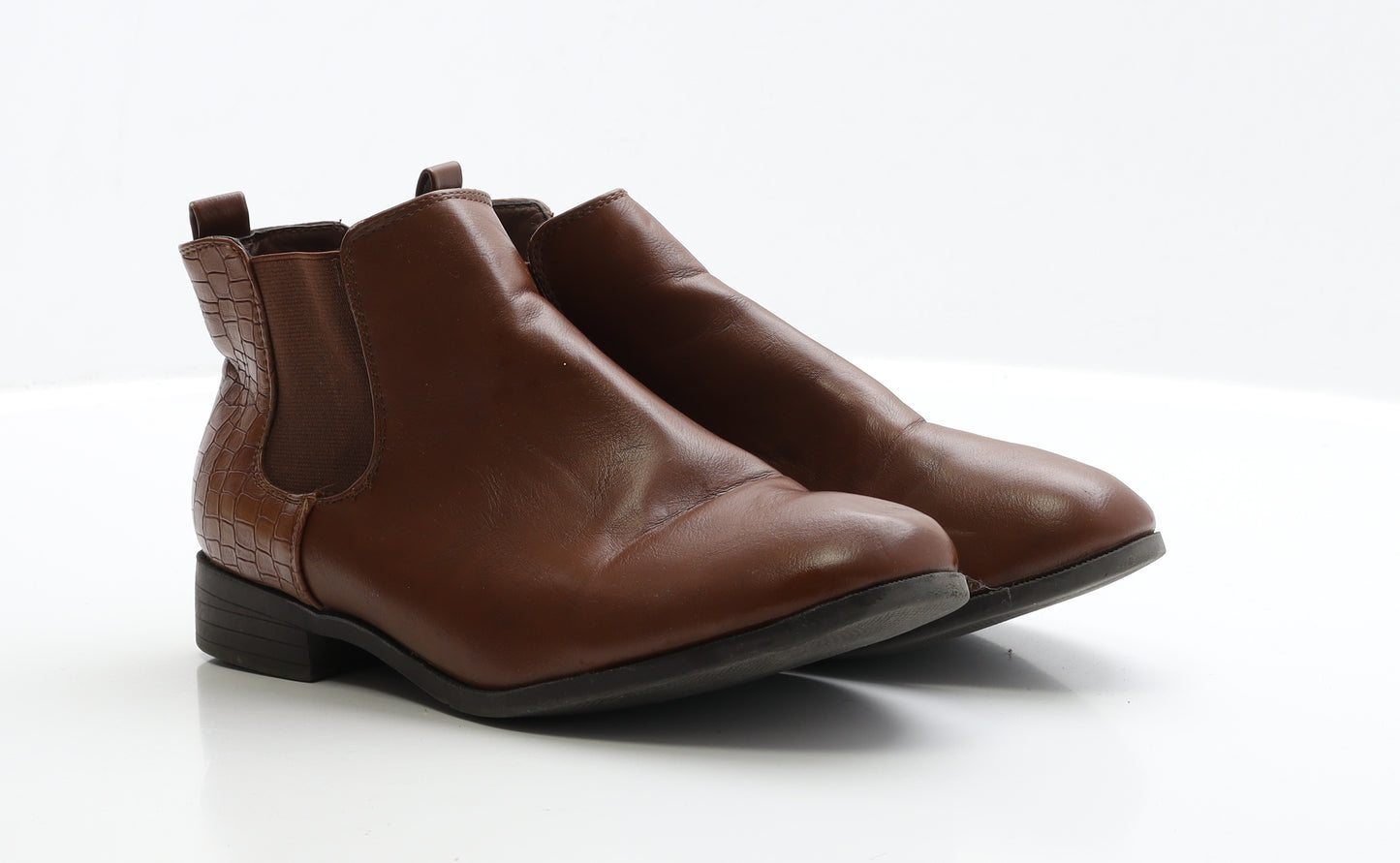 Preworn Womens Black Faux Leather Chelsea Boot UK 6 EUR 39