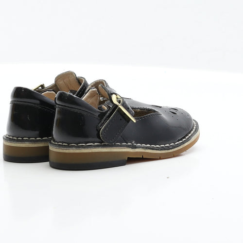 Clarks Girls Black Patent Leather Flat UK 4