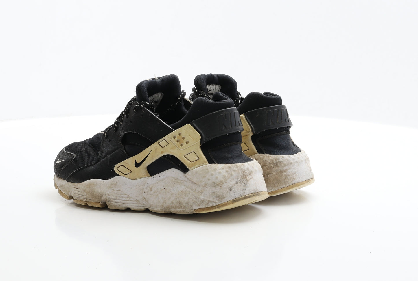 Nike Boys Black Polyester Trainer UK 5.5 EUR 38.5