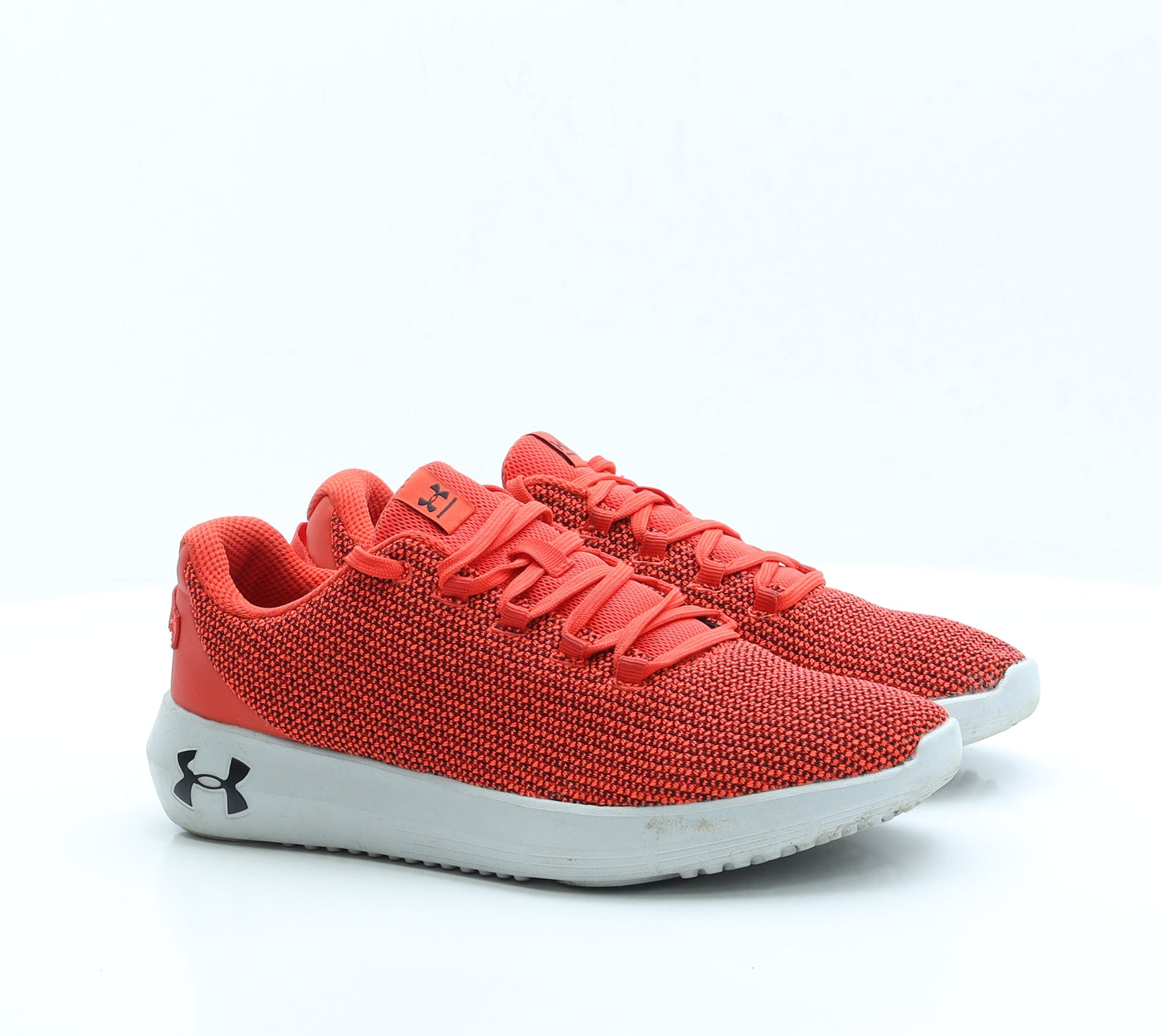 Under armour Mens Red Fabric Trainer UK 7 EUR 41 US 8