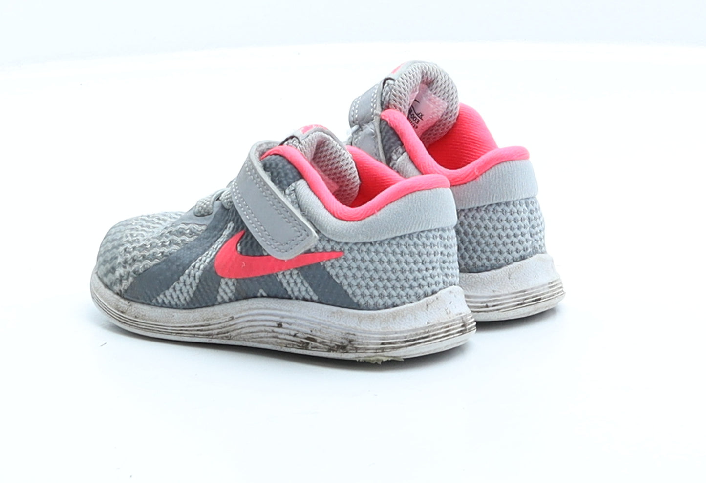 Nike Girls Grey Polyester Trainer UK 3.5 EUR 19