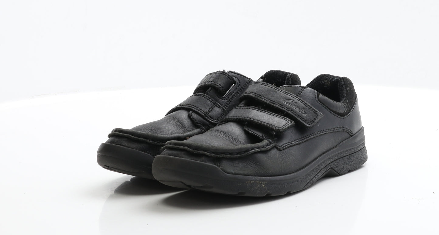 Clarks Boys Black Faux Leather Loafer Casual UK 2