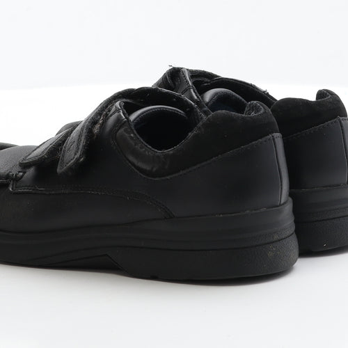 Clarks Boys Black Faux Leather Loafer Casual UK 2