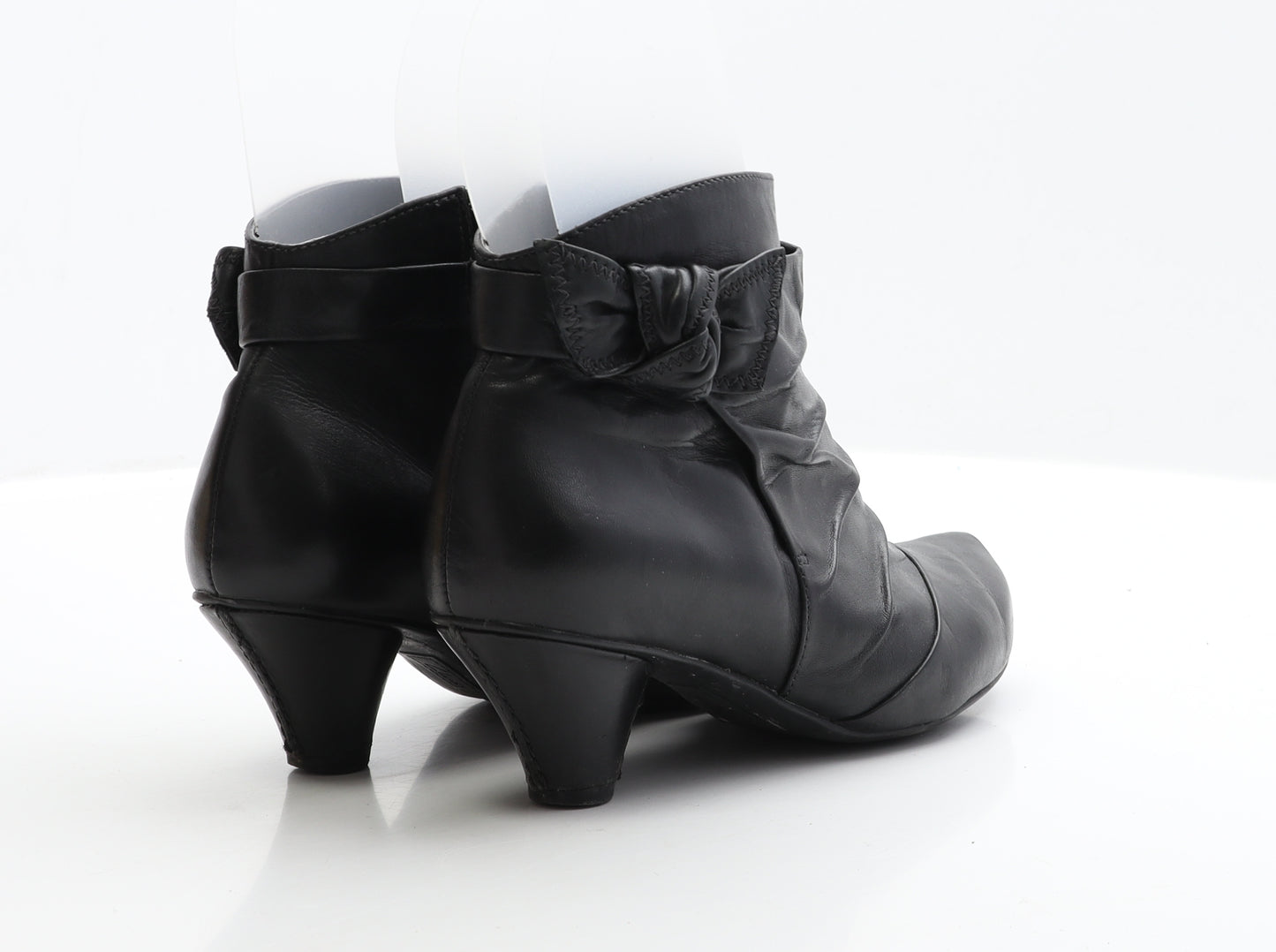 Clarks Womens Black Leather Bootie Boot UK 4.5