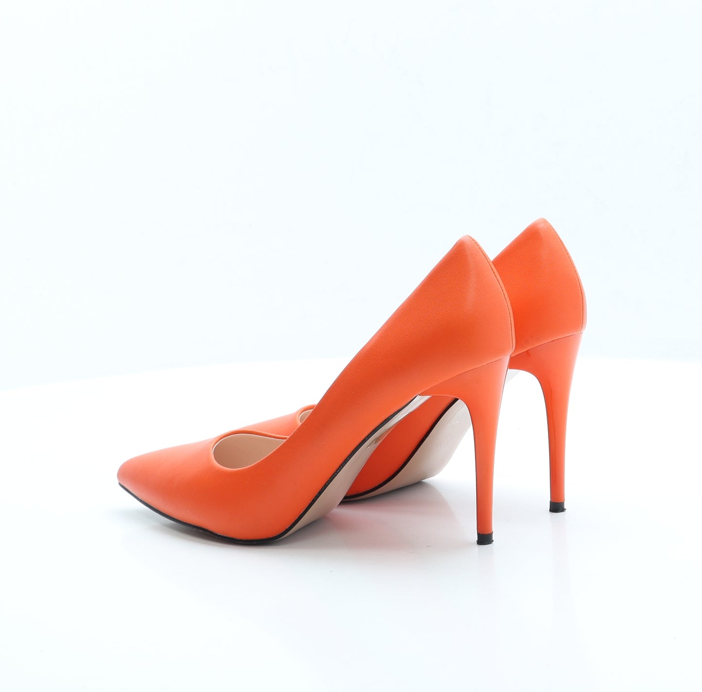 Mukanka Womens Orange Faux Leather Court Heel UK 6 EUR 39