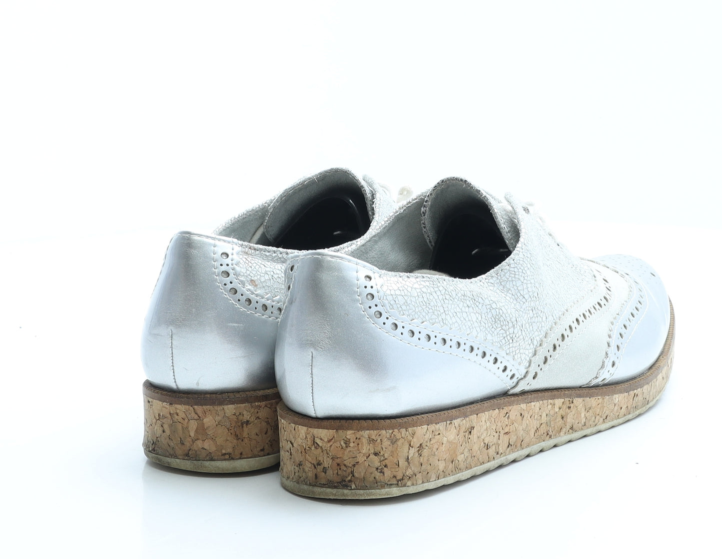 Marco Tozzi Womens Silver Faux Leather Flat UK 8 EUR 41 - Brogue Style