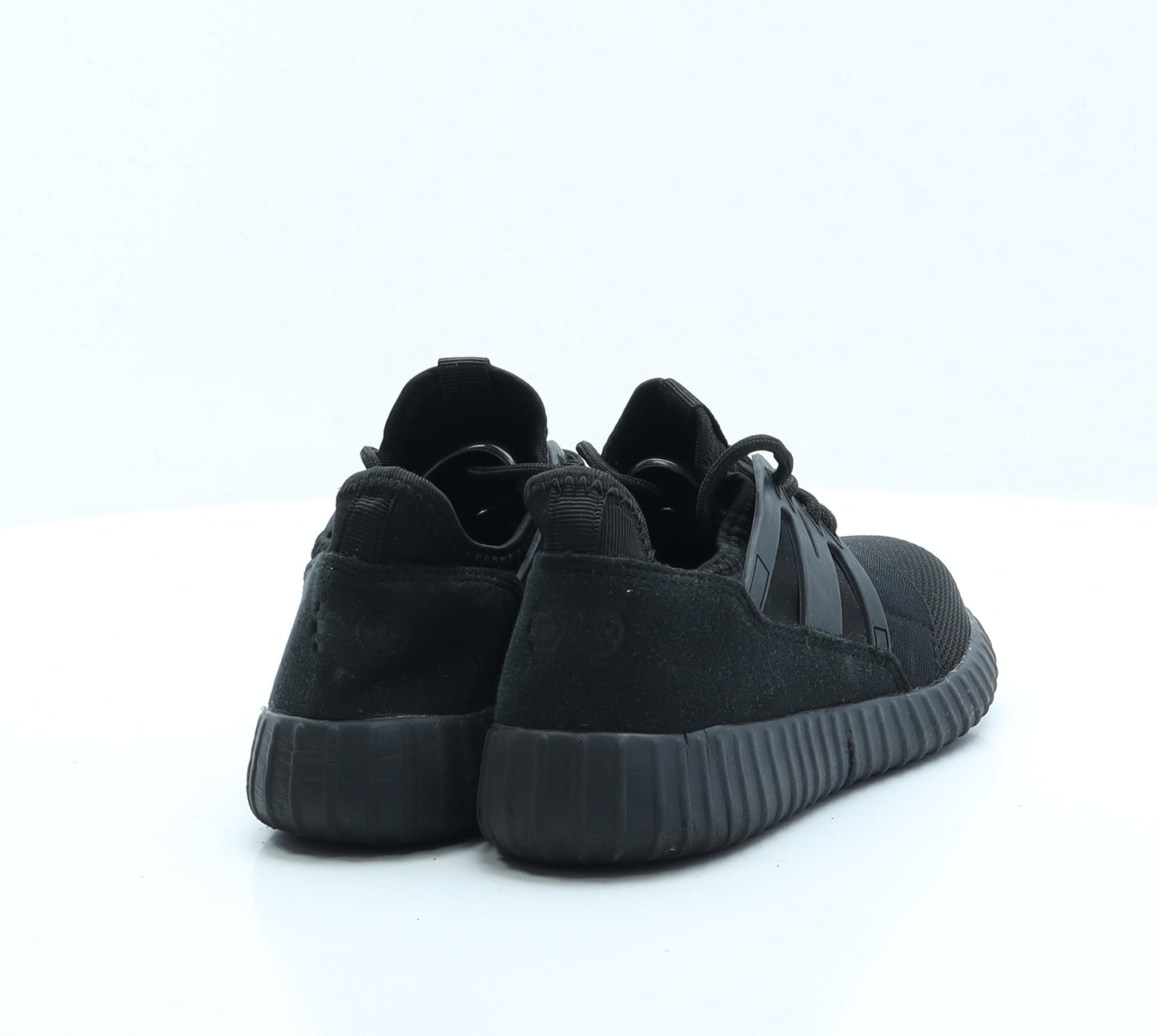 Crosshatch Boys Black Fabric Trainer UK 1 EUR 33