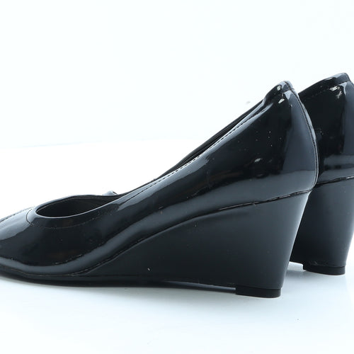 Dunnes Stores Womens Black Vinyl Court Heel UK 6 EUR 39